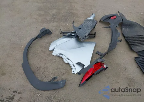 2023 Toyota Corolla Cross L из США, поврежденный, VIN 7MUAAABG4PV063424